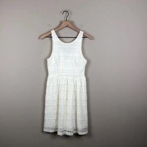 Everly Lace Sleeveless Dress (S)